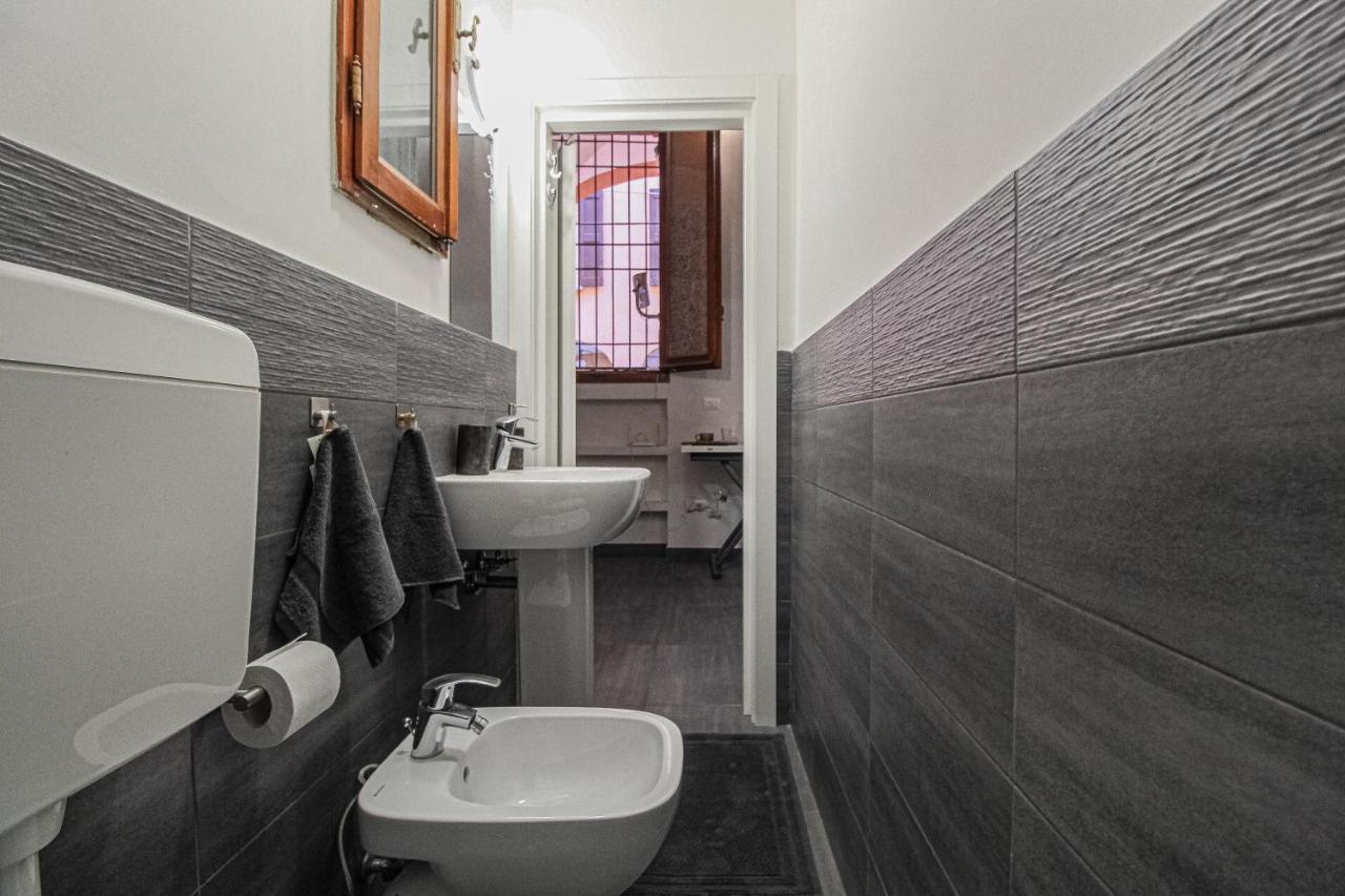 San Pietro Apartment Bologna Eksteriør bilde
